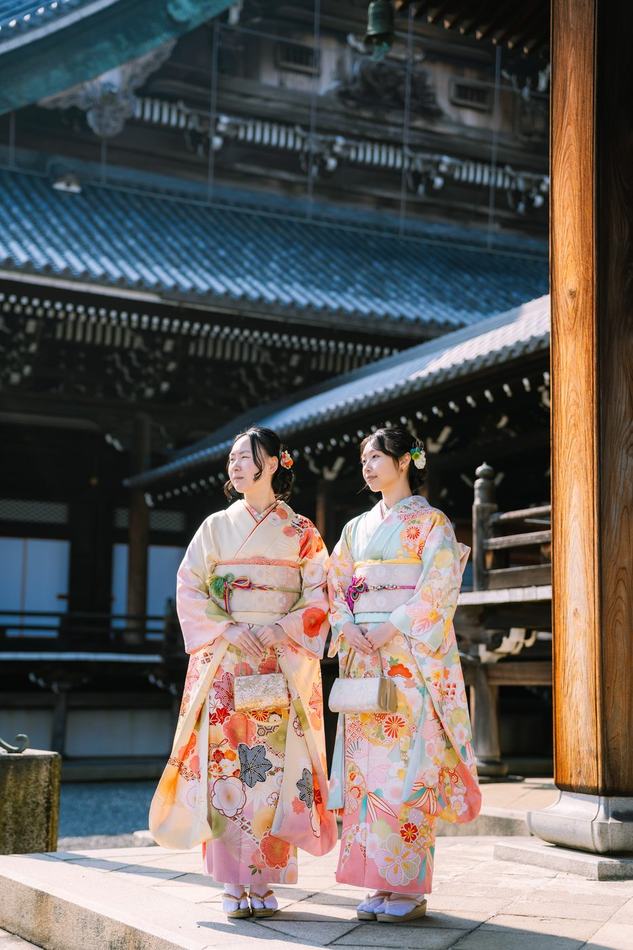 Location photography example at Nishi Honganji Temple, Kyoto