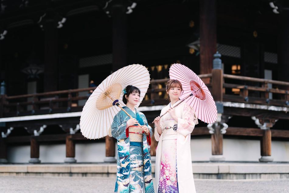 Location photography at Nishi Honganji Temple, Kyoto